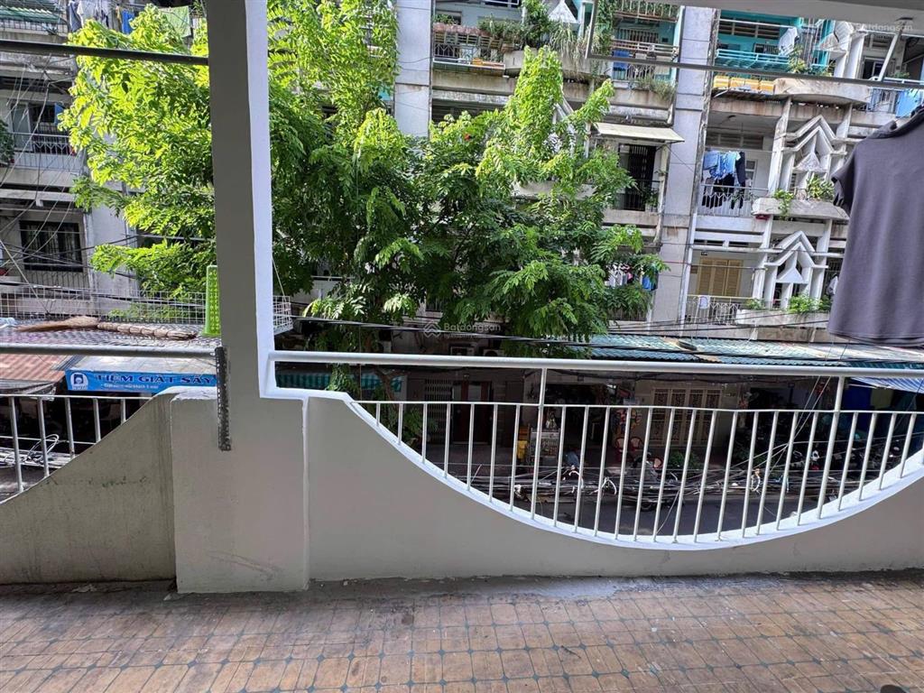 Bán căn hộ chung cư bàu cát quận tân bình
