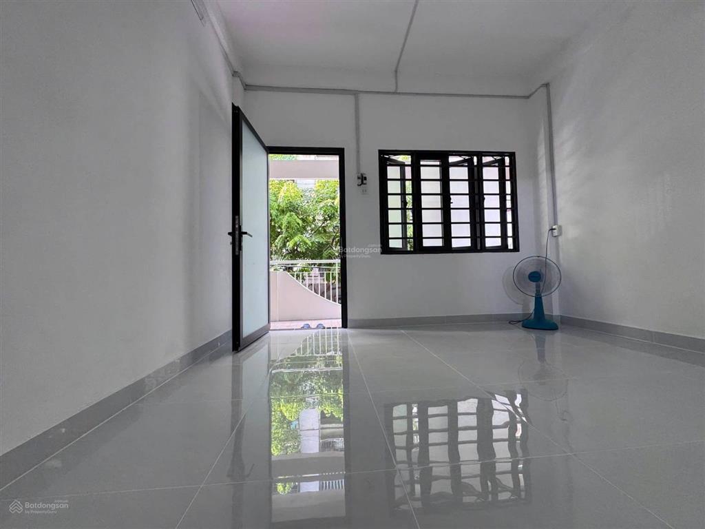 Bán căn hộ chung cư bàu cát quận tân bình
