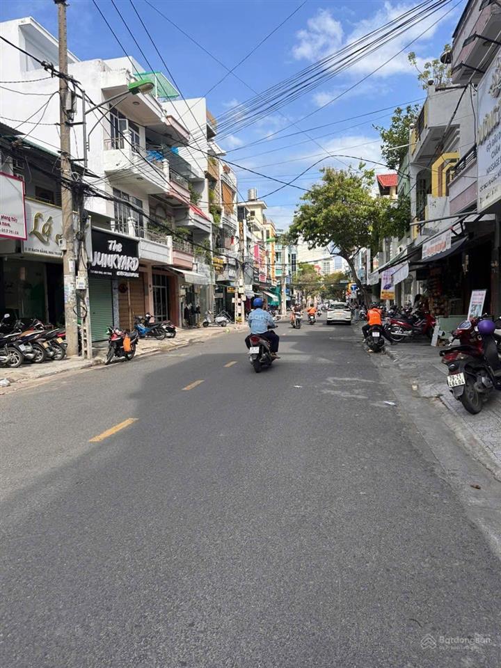 Bán lô đất đẹp khu bàn cở mặt tiền bạch đằng trunb tâm nha trang