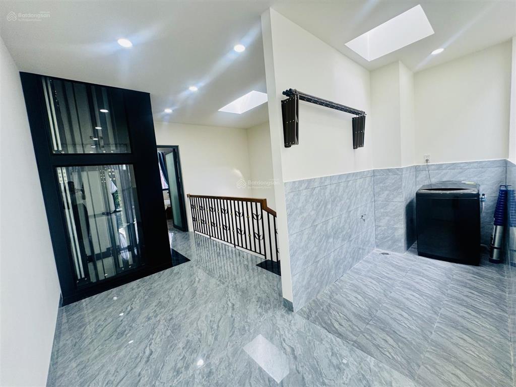 Bán nhà đẹp 3 tầng đầy đủ nội thất kđt hà quang 2 (có thang máy)
