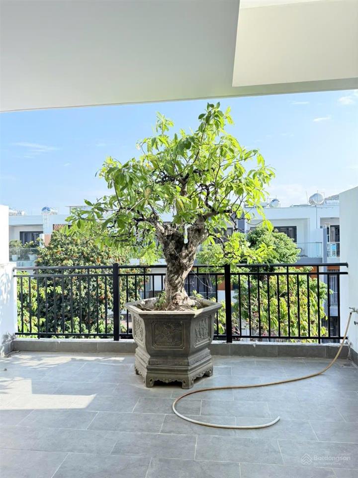 Bán nhà 3 tầng đầy đủ nội thất gói 8 mỹ gia kvg the capella nha trang.