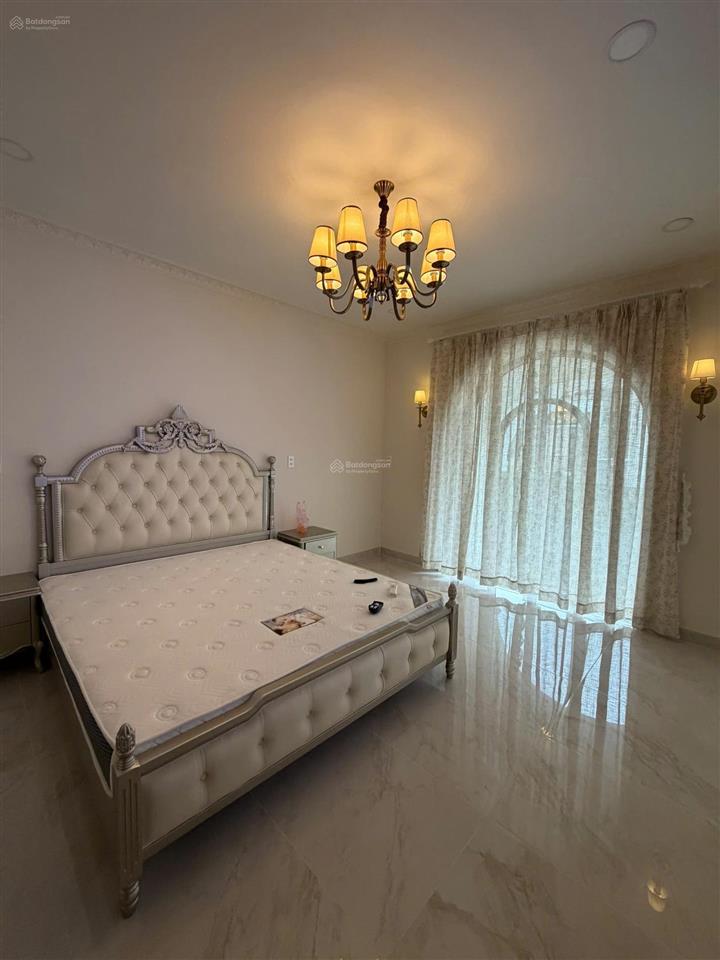 Biệt thự full nội thất cao cấp khu vip an ninh vcn phước hải nha trang