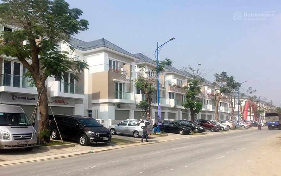 Bán nhà mặt tiền đường 30m liên phường, phú hữu, quận 9 cũ đang kinh doanh thu nhập tốt