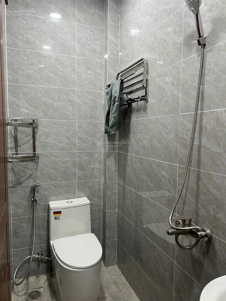Cho thuê nhà riêng biệt thự 5pn, 5wc tại bưng ông thoàn, 22,5 triệu, 200m2