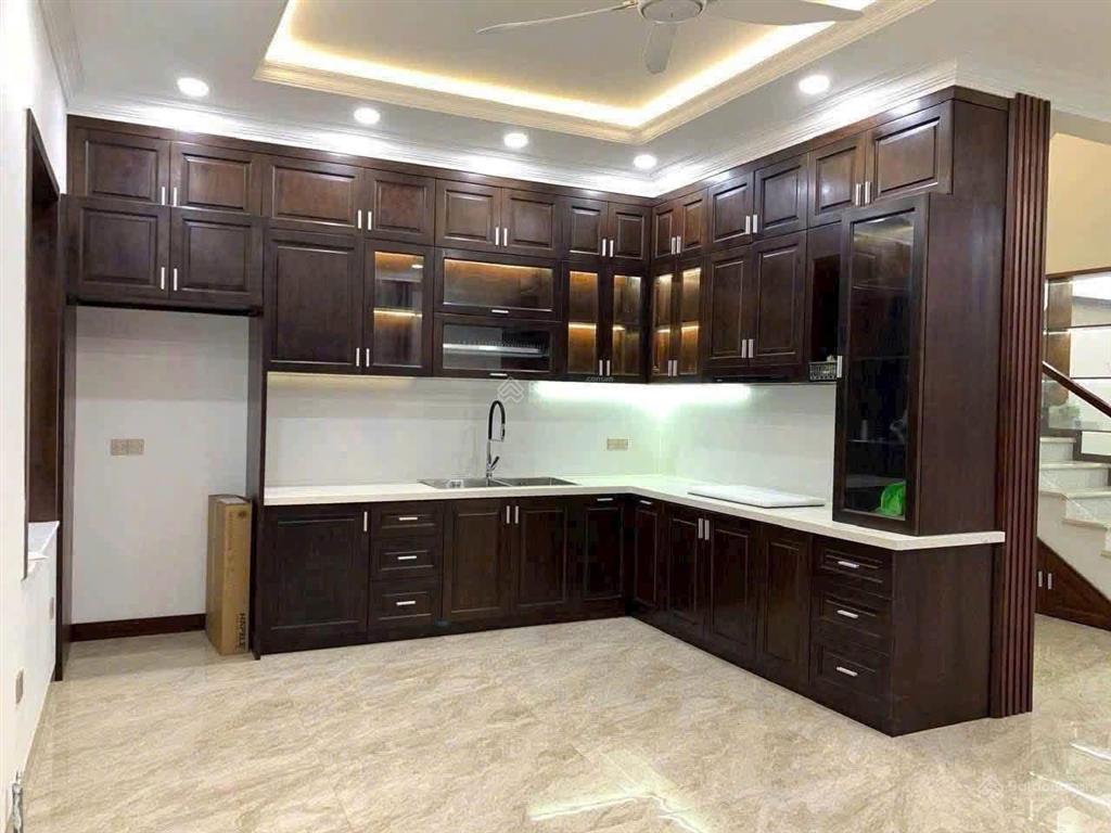 Cho thuê nhà riêng biệt thự 5pn, 5wc tại bưng ông thoàn, 22,5 triệu, 200m2