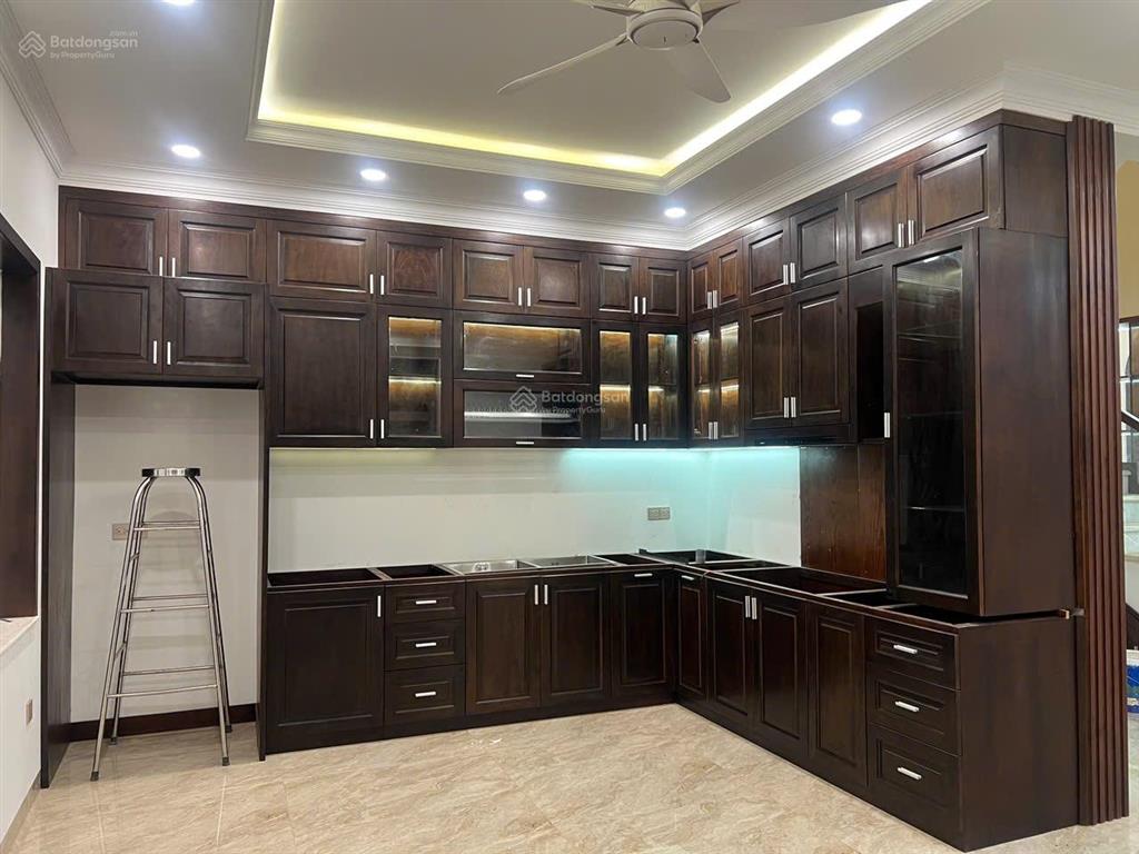 Cho thuê nhà riêng biệt thự 5pn, 5wc tại bưng ông thoàn, 22,5 triệu, 200m2
