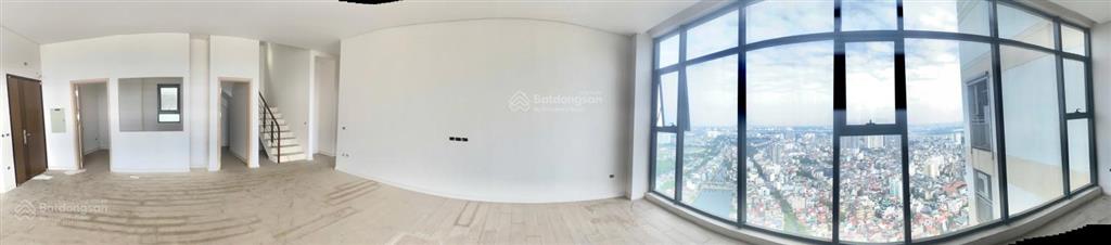 Chính chủ cần bán penthouse mipec long biên, 326m2 đông nam, view sông hồng