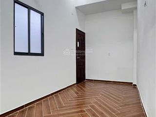 Nhà lê đại hành quận 11, dt 4x20m nở hậu giáp q.10, 7,3 tỷ