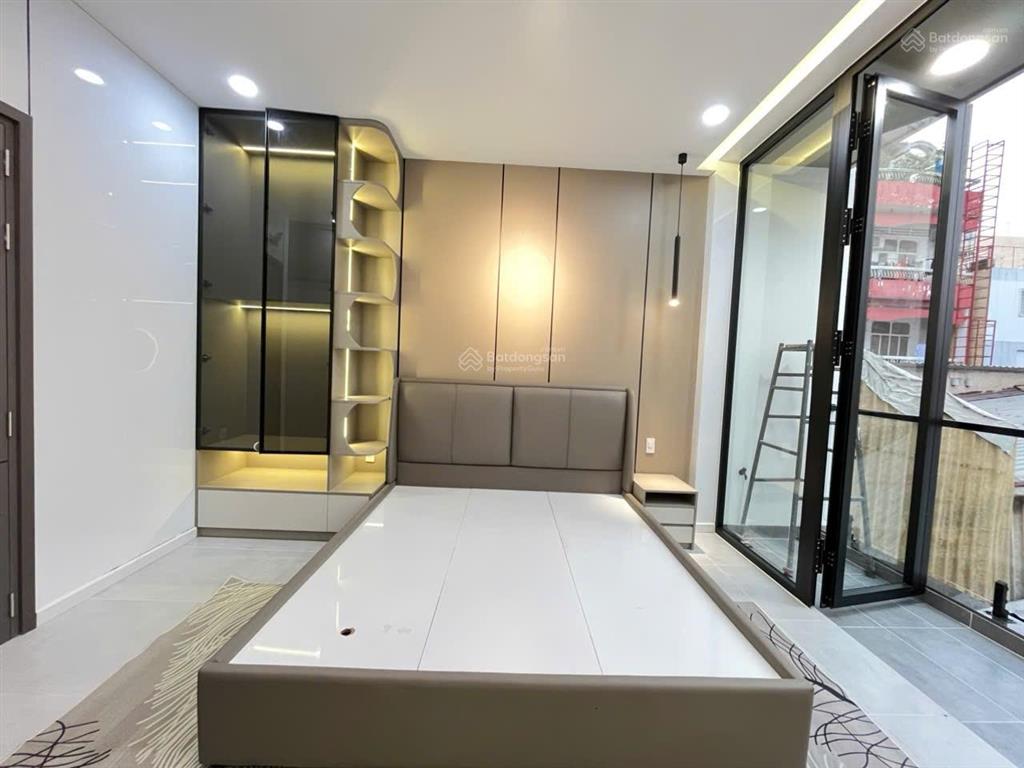Bán nhà mới quận 11  có thang máy  3,9x10,7m  trệt lửng 2 lầu sân thượng  8,7 tỷ