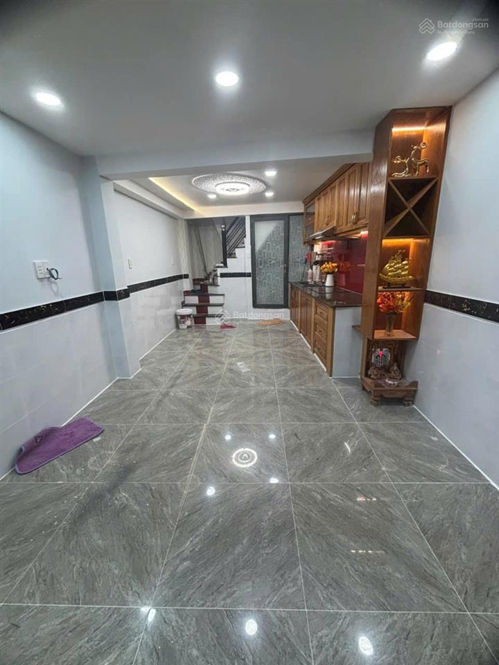 4.5 tỷ số 341/g26 lạc long quân q11 nhà mới 3 tầng xe hơi tới nhà