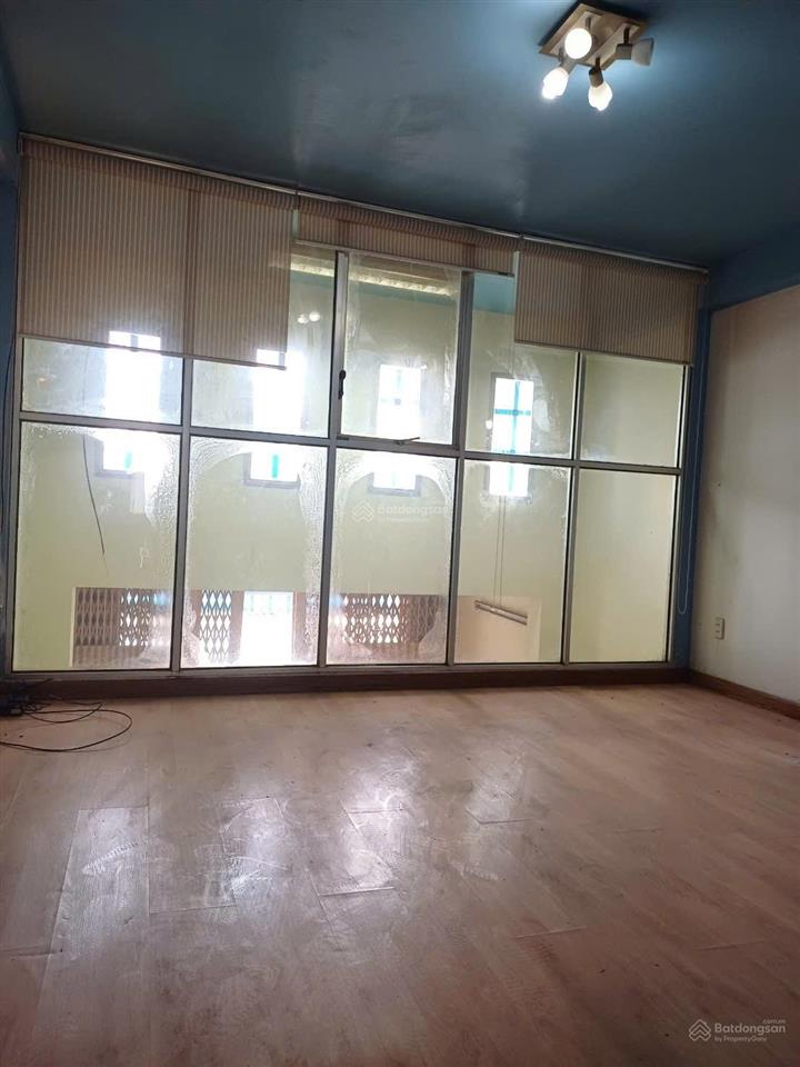Nhà lạc long quân, q11 7pn, trệt lửng 2 lầu sân thượng gần ubnd 9,5 tỷ tl
