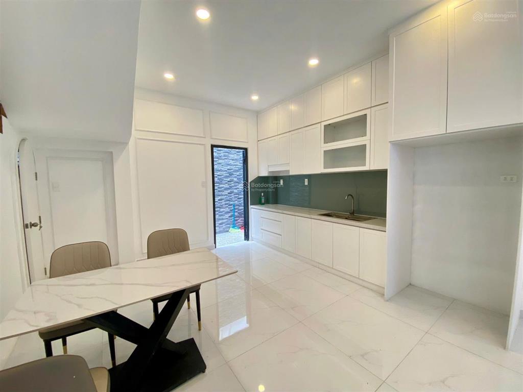 Ngan hiếm 6,2m gần chợ tân bình đầy đủ nội thất.