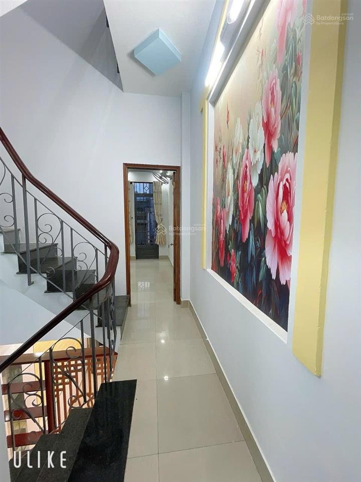 Nhà mới 2 lầu, hẻm xe hơi đường âu cơ quận 11