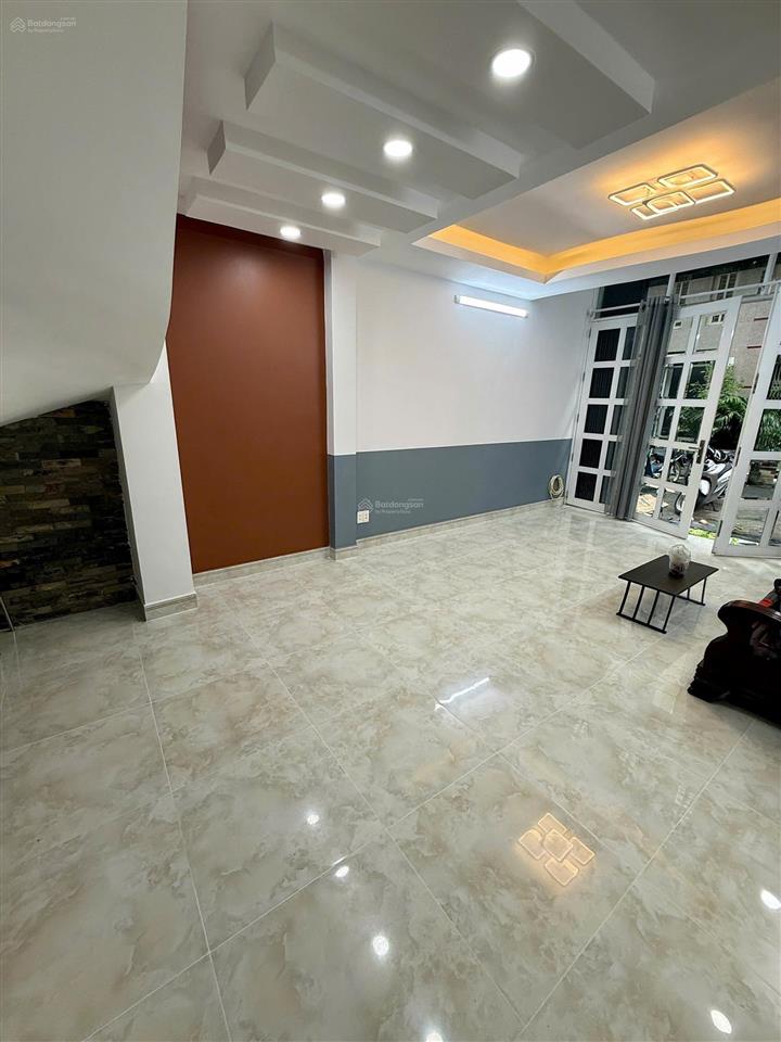 Bán nhà khu đồng bộ trịnh đình trọng, tân phú gần sát lũy bán bích.