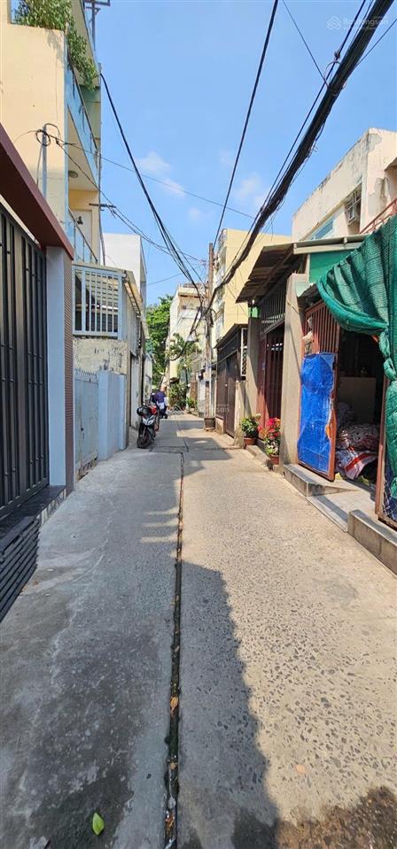 Bán nhà bình long, gần aeon tân phú  4,15x18m  trệt 2 lầu sân thượng  6,75 tỷ