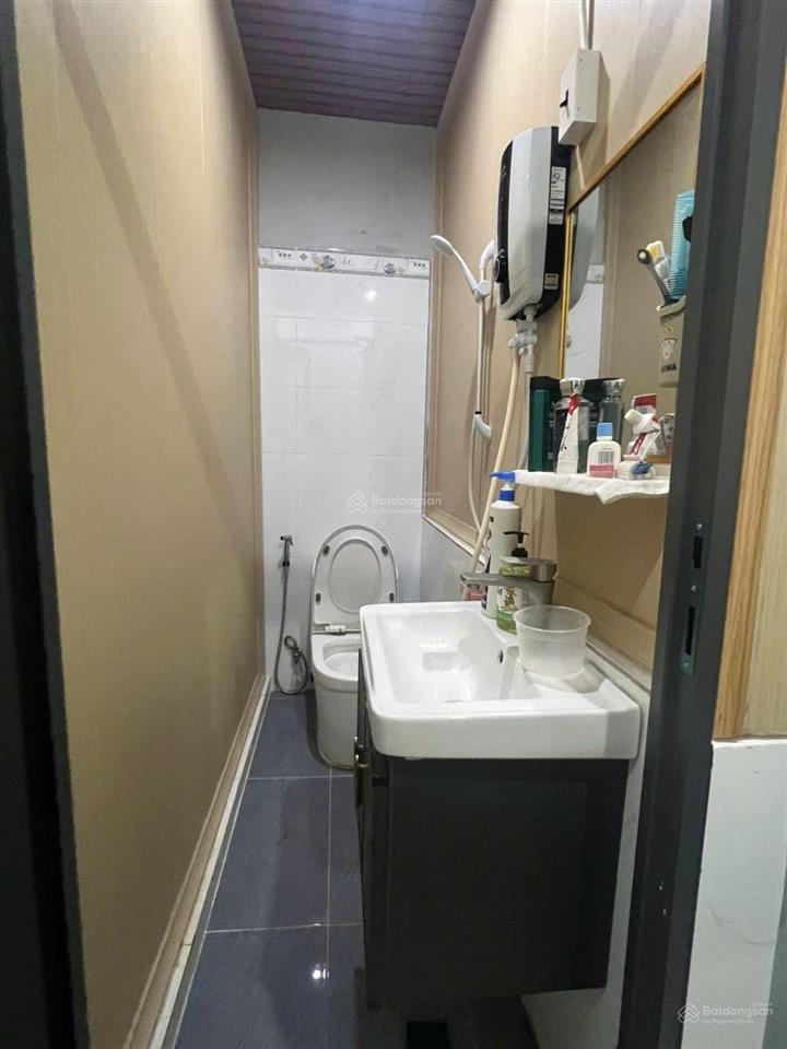 Bán nhà mặt tiền khu 341 lạc long quân q11 gần chợ hoa đầm sen