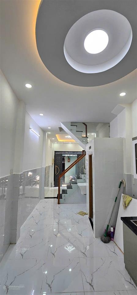 Bán nhà đường hàn hải nguyên p. minh phụng (q.11 cũ) có 4pn3wc
