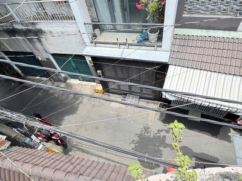 Hoa hồng 1% gửi anh chị bán nhà ngang rộng 5,2m hẻm nhựa 6m đường trịnh đình trọng, quận tân phú