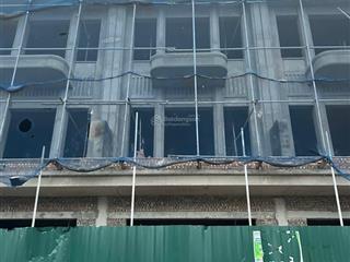 Bán nhà mặt đường 20m giá 4.3tỷ. tại hồng bàng  hải phòng