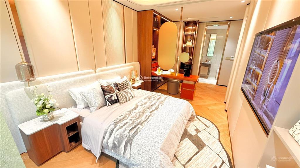 Phú mỹ hưng mở bán căn hộ 1pn 60m2 triton crown ngay hồ bán nguyệt, tt chỉ 20%, chiết khấu đến 6%