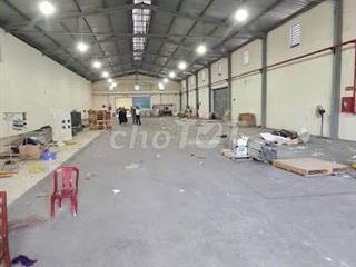 Kho xưởng cho thuê Tân Thới Nhất , Quận 12 , DT: 1,400m2