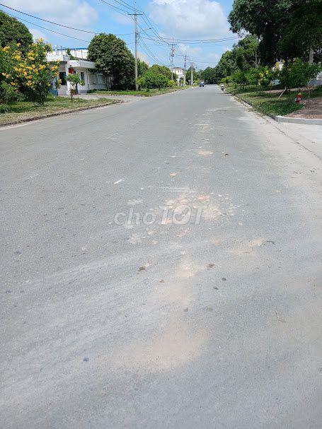 Đất bán chuyển nhượng khu công nghiệp Đức Hòa , Long An , mới Tây Ninh