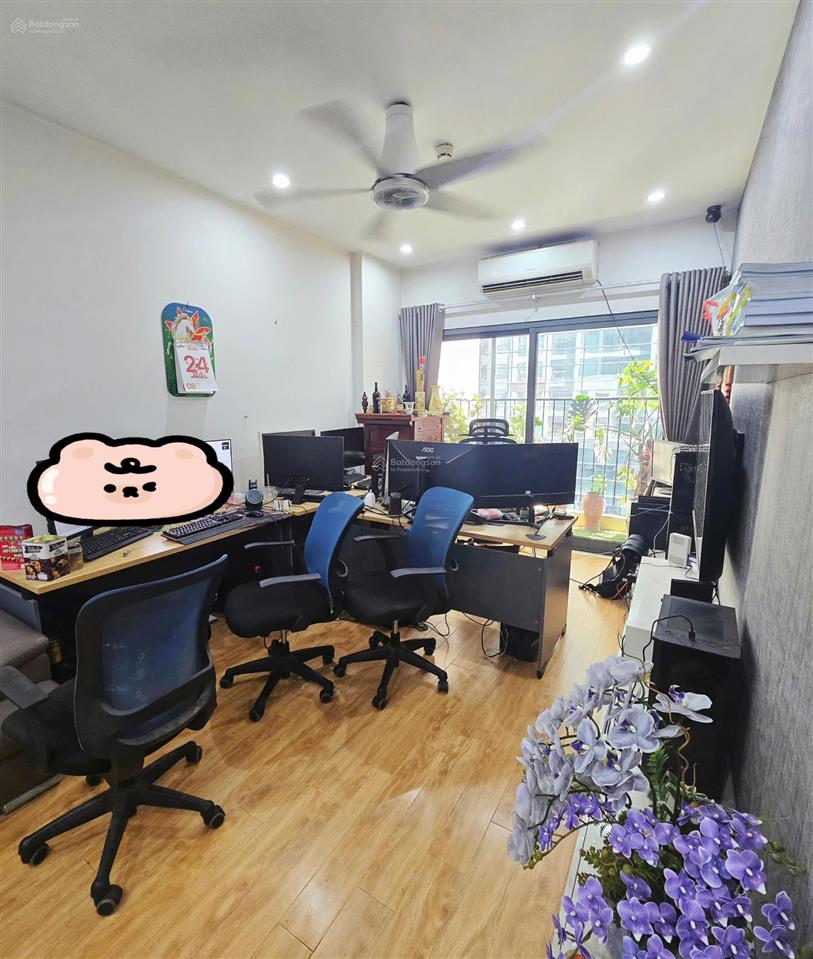 Chính chủ, giá thật, ảnh thật, tôi cần bán căn hộ 3 pn, 2wc, nhà thoáng mát, tầng thấp