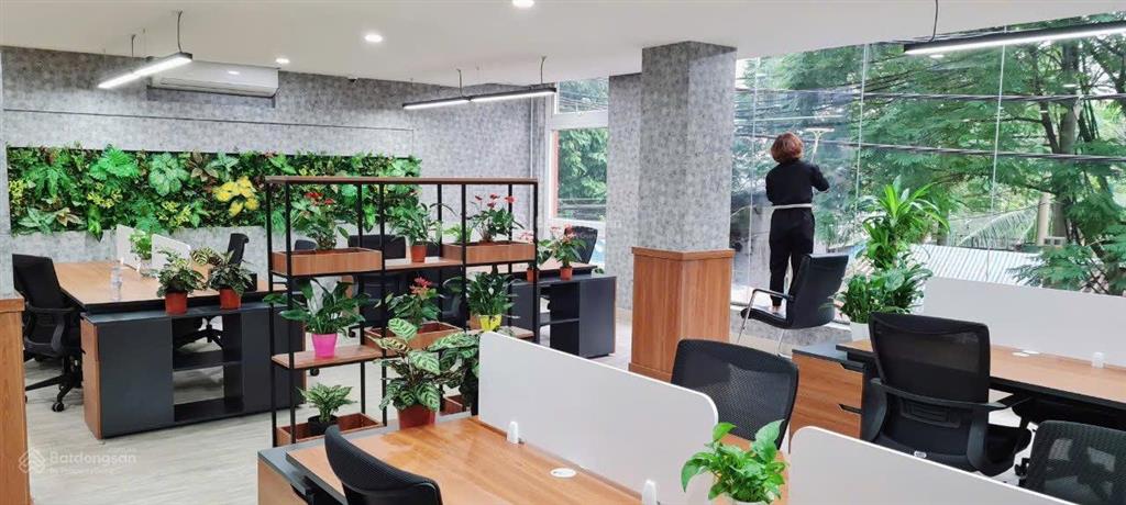 Cho thuê tầng 2 tòa nhà 8 tầng cao cấp gần quận ủy q.hoàng mai,gần ngã ba linh đàm đường giải phóng