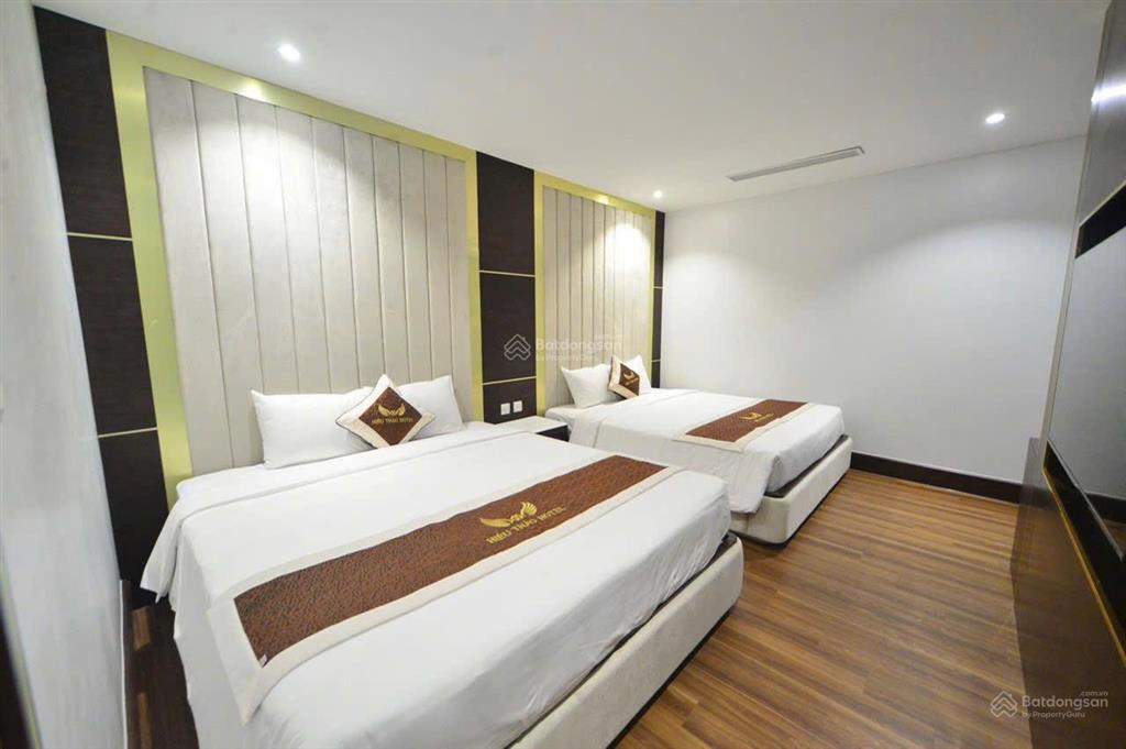 Bán shophouse view đẹp ở mon bay hạ long, 75 tỷ vnd, 242m2, 6 tầng