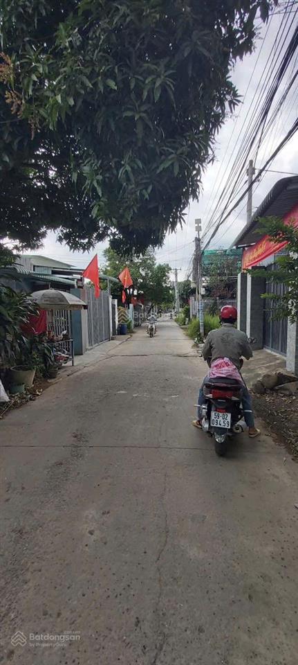 Bán đất giá rẻ phước tân, gần chợ