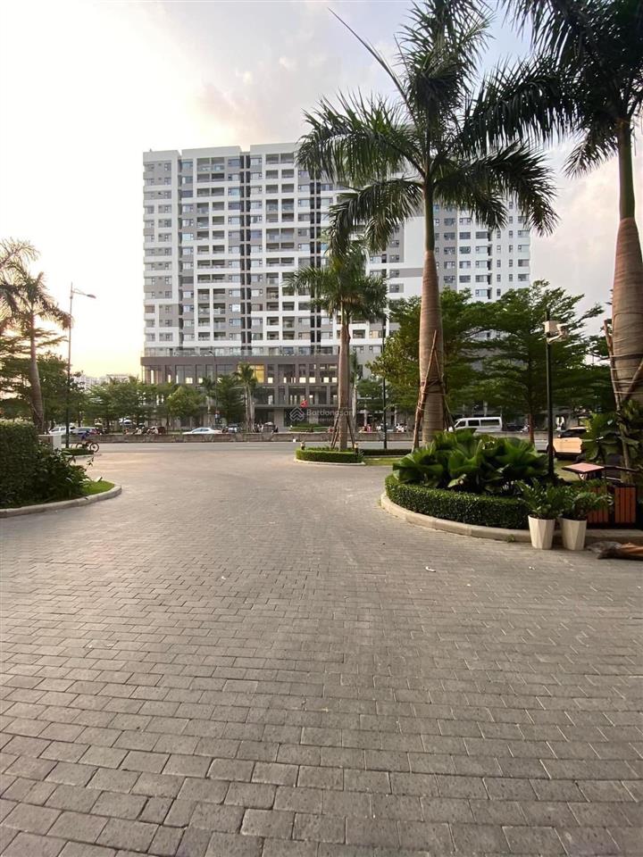 Bán tất cả shophouse/tmdv flora novia  sẵn hđ thuê/trống   0906 836 ***