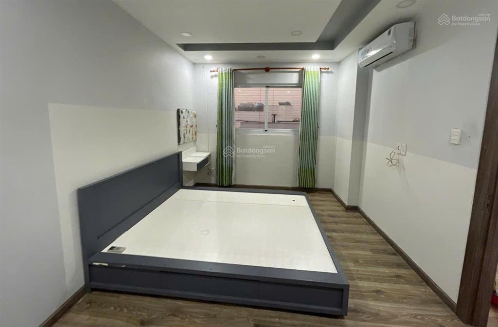 Chủ cần tiền bán gấp căn 70m2 ehoms giá 2,8ty 2pn + cạnh khu đô thị global city 1phut!