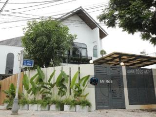 Villa góc 2 mặt tiền nam việt á, giá trị đầu tư bền vững, với dòng tiền 700 triệu hàng năm, 198m2