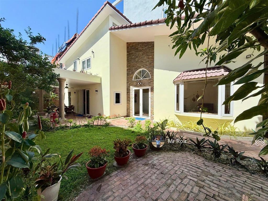 Căn nào rẻ hơn căn này trả lại tiền cọc ,bán đất tặng nhà 2 tầng chế lan viên đà nẵng, 241m2