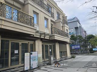 Cho thuê shophouse 4 tầng, đối diện chung cư cao cấp masteri rivera đà nẵng.