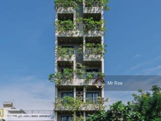 Hotel 8 tầng  29 phòng, ngay danh lam du lịch đà nẵng, sẵn dòng tiền thuê 200 triệu một tháng.