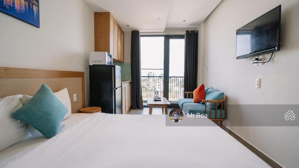 Hotel 8 tầng  29 phòng, ngay danh lam du lịch đà nẵng, sẵn dòng tiền thuê 200 triệu một tháng.