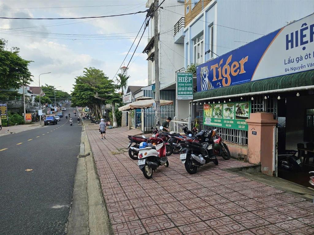 Gia đình cần bán nhà  mặt tiền nguyễn văn trỗi, phường 2, bảo lộc