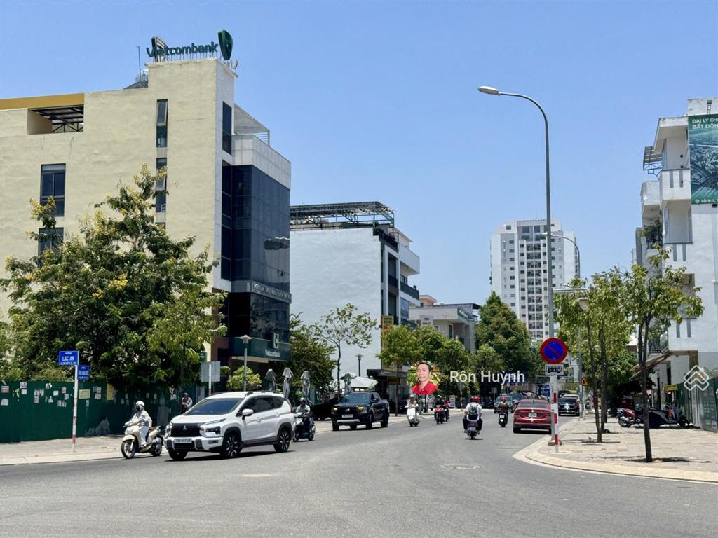 Lô sạch đẹp còn sót lại kđt hà quang 1 cạnh công viên thông ra đường vành đai 2 sông quán trường