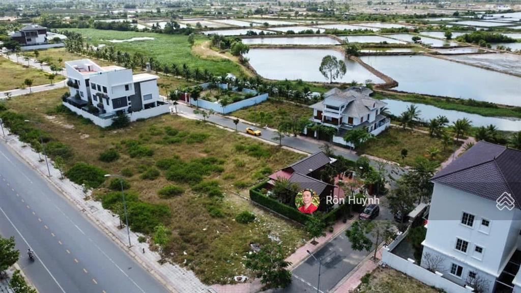 Lô liền kề đường 20m thông tỉnh lộ 3 kđt ven sông tắc đối diện kđt sungroup giá đầu tư chỉ 30tr/m2