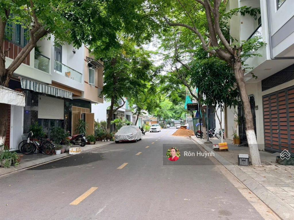 Lô đất sạch kđt vcn phước long 2, tp nha trang sổ sẵn xây dựng tự do. khu dân cư hiện hữu an ninh