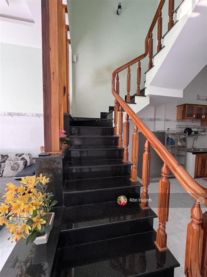 Cho thuê nhà 3 tầng vcn phước hải thích hợp vừa ở vừa mở văn phòng giá chỉ 14tr/tháng