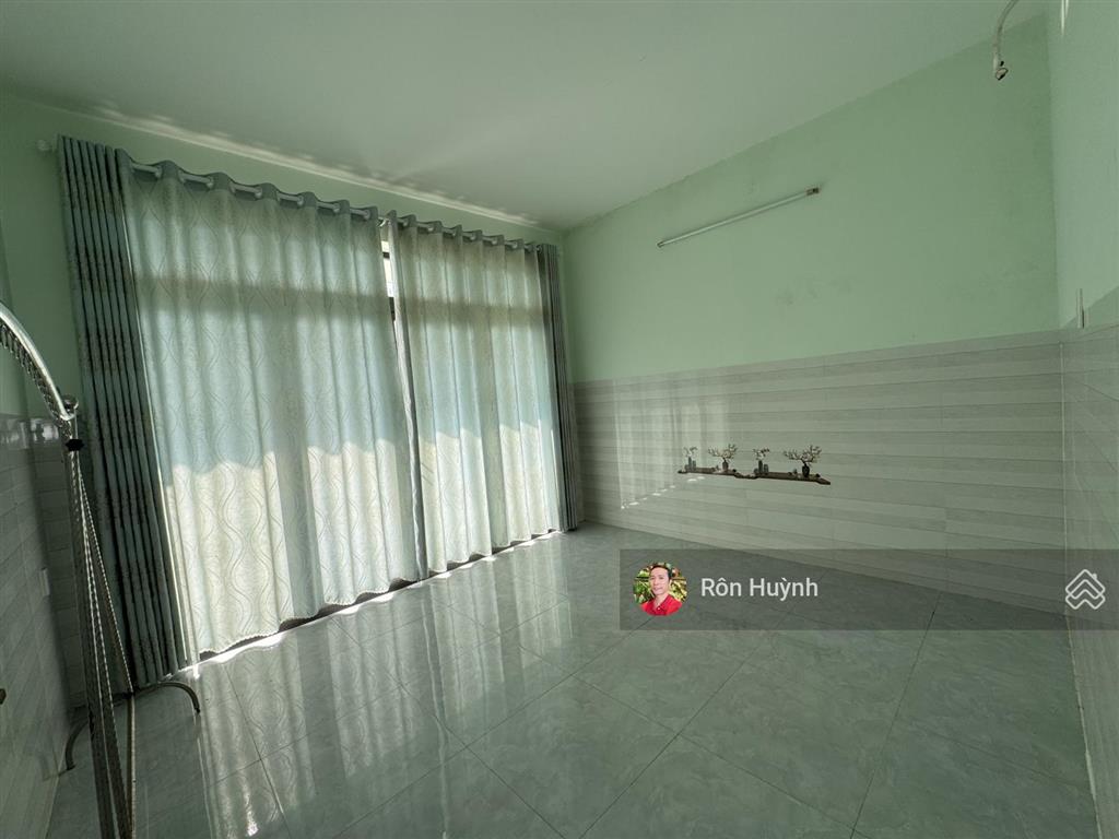 Cho thuê nhà 3 tầng tại phước hải vị trí gần chợ, trường học, thích hợp vừa ở vừa mở văn phòng