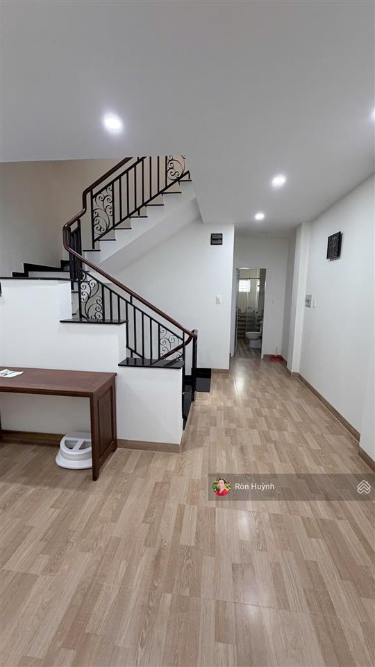 Nhà 3 tầng đầy đủ công năng kđt hà quang 1, gần đường thích quảng đức, tttp nha trang