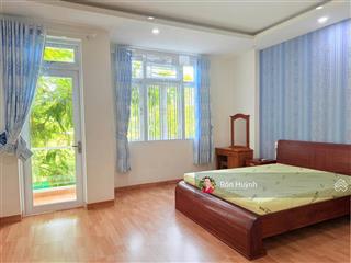 Nhà 3 tầng đầy đủ công năng kđt hà quang 1, gần đường thích quảng đức, tttp nha trang