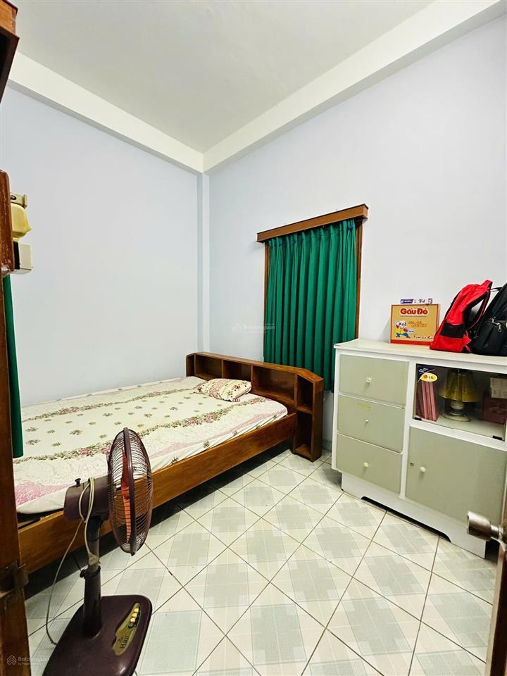 Bán nhà mặt tiền lạc long quân , nha trang ở và kinh doanh