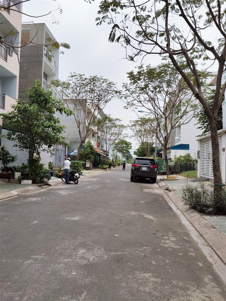 Bán gấp nhà góc 4 tầng (4.5x16)m, đặng thuỳ trâm, p. 13, q. bình thạnh