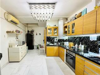 Bán nhà calmette, p.bến thành, 4 tầng. sát mặt tiền. giá 10.5 tỷ