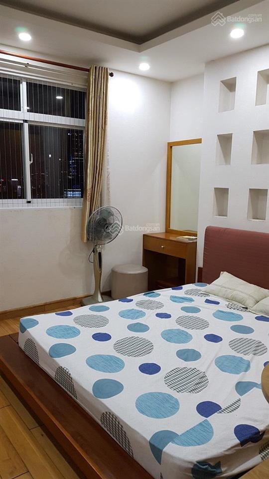 Bán căn hộ 41bis điện biên phủ, bình thạnh, ban công, nội thất, sổ hồng