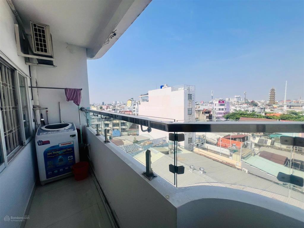 Bán căn góc c/cư phan văn trị, 3pn, 2wc, ban công, sổ hồng, thang máy